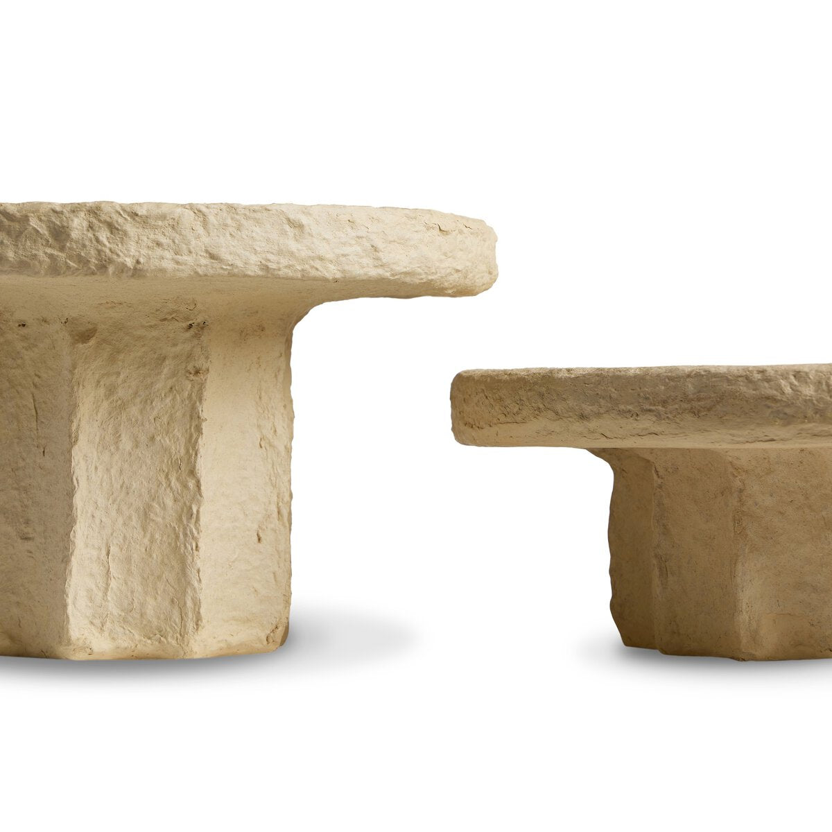 Side-by-side detail of the two Sumba stand heights